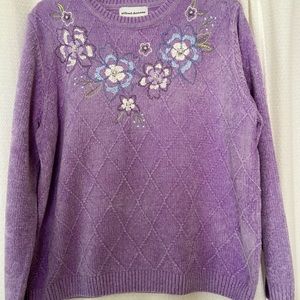 Crewneck Sweater Sz Med